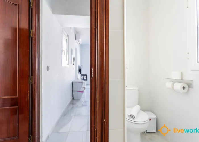 Torre Argantonio By Livework * קדיז