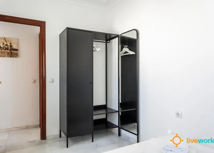 Torre Argantonio By Livework * קדיז